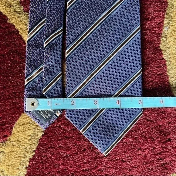 Banana Republic Men’s Deep Purple Silk Blend Neck Tie - Picture 6 of 7